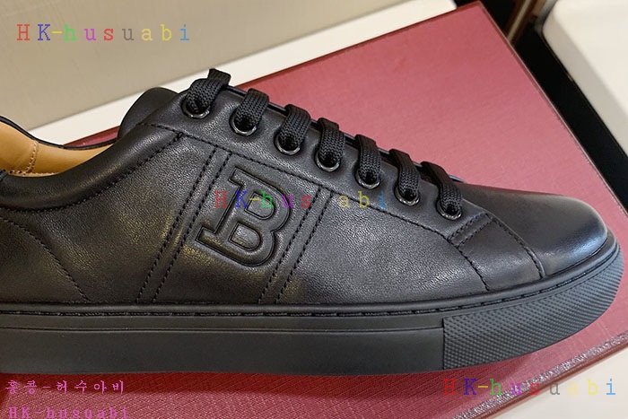 NEW 발리 스니커즈 신상 B 444730
