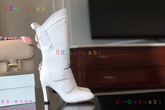 NEW 펜디 부츠 신상 FD 9272224