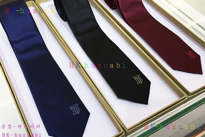 NEW 버버리 넥타이 신상 BB 724112