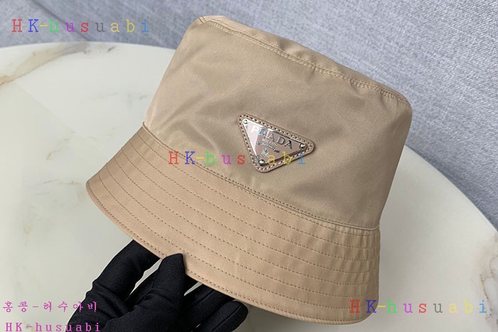 NEW 프라다 모자 신상 P 427003