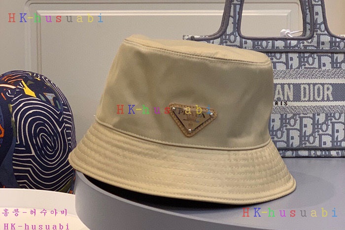 NEW 프라다 모자 신상 P 427010