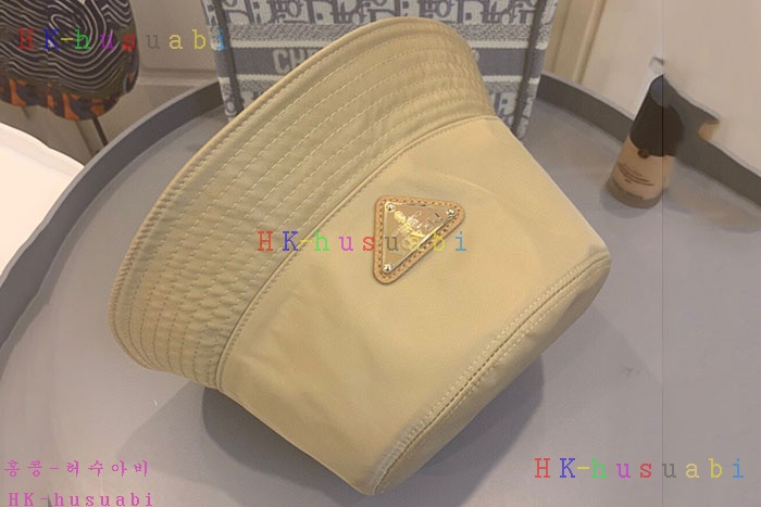 NEW 프라다 모자 신상 P 427010