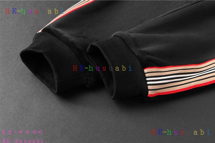 NEW 버버리 상하의셋트 신상 BB 952402