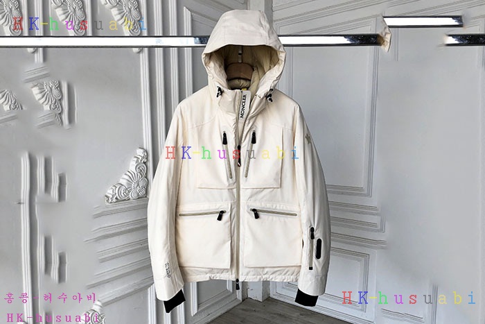 NEW 몽클레어 패딩 신상 M 758010