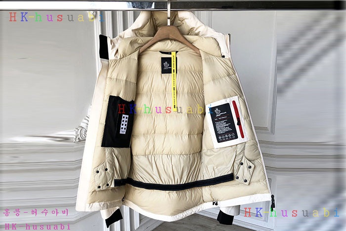 NEW 몽클레어 패딩 신상 M 758010