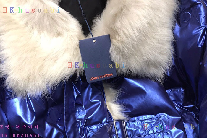 NEW 루이비통 패딩 신상 LV 235005