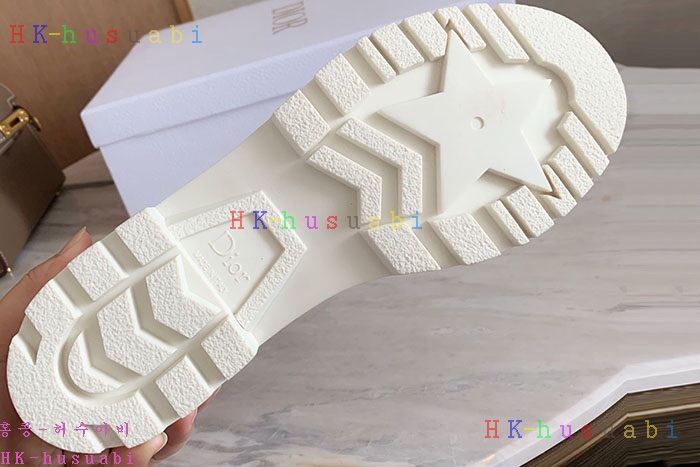 NEW 디올 신발 신상 DR 421025