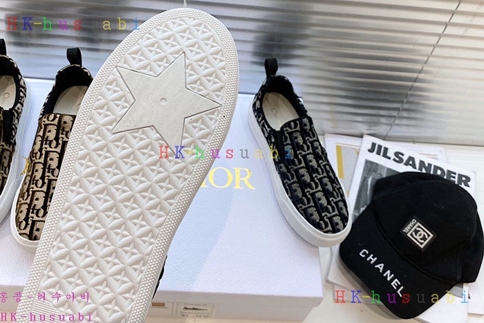 NEW 디올 신발 신상 DR 421016