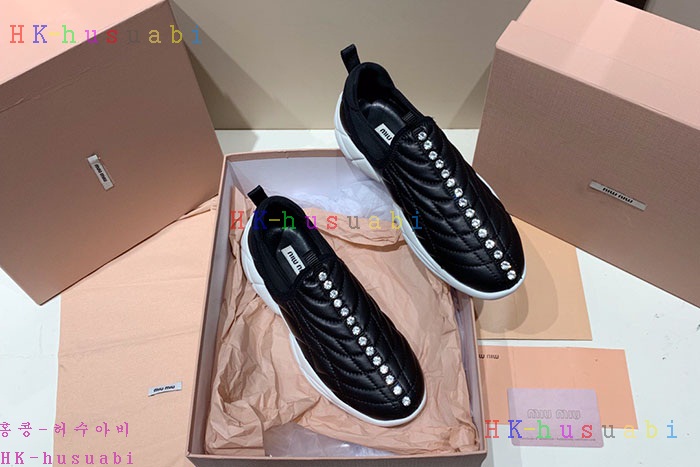 NEW 미우미우 신발 신상 M 4236224