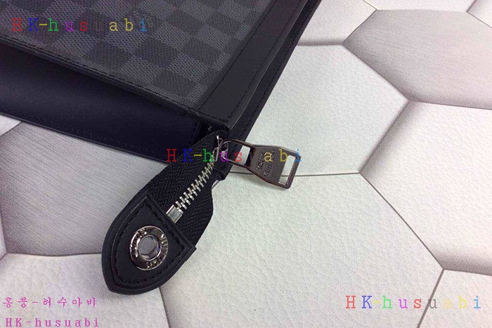 NEW 루이비통 포쉐트 보야주 M61692-5