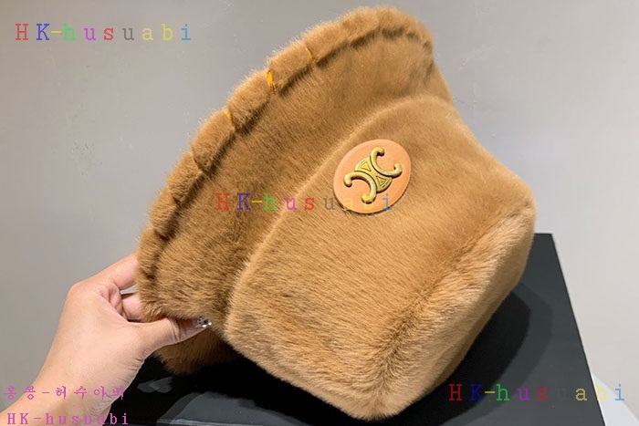 NEW 셀린느 모자 신상 C 444720