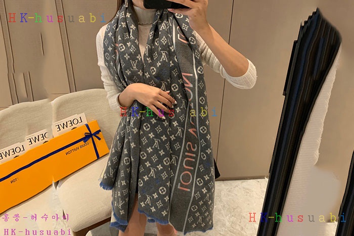 NEW 루이비통 머플러 신상 LV 8572265