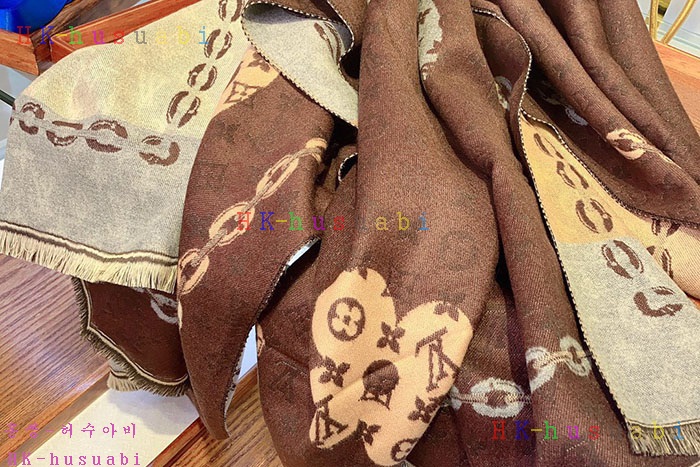 NEW 루이비통 머플러 신상 LV 8572275
