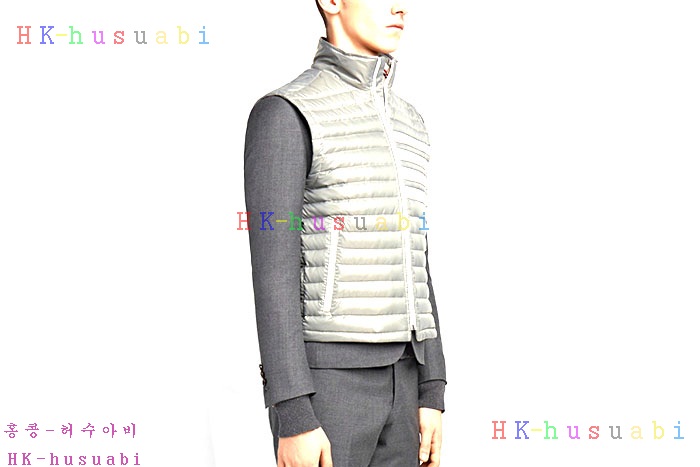 NEW 톰브라운 패딩조끼 신상 TB 572234