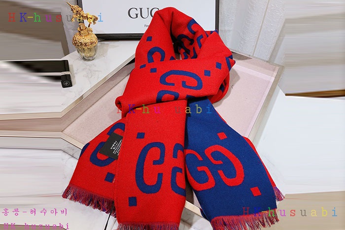 NEW 구찌 머플러 신상 GU 2436697