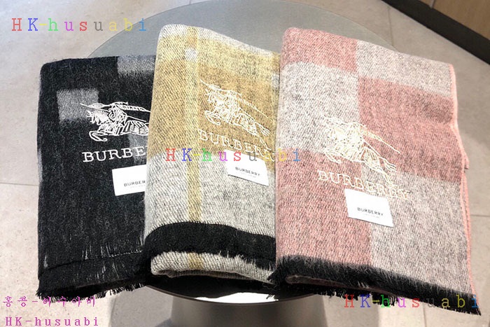 NEW 버버리 머플러 신상 BB 573350