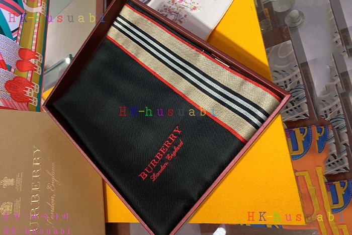 NEW 버버리 머플러 신상 BB 573364