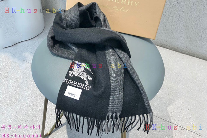 NEW 버버리 머플러 신상 BB 573353