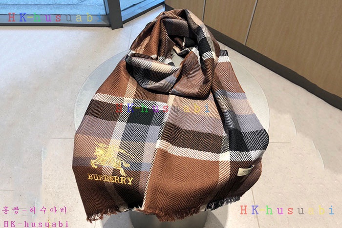 NEW 버버리 머플러 신상 BB 573348