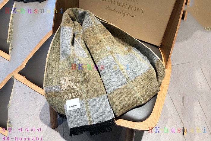 NEW 버버리 머플러 신상 BB 573350