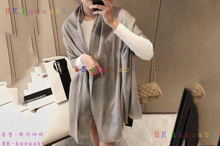 NEW 샤넬 머플러 신상 CH 2452238