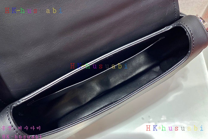 ★미러급★ 프라다 레더 숄더백 P 1BD283-2