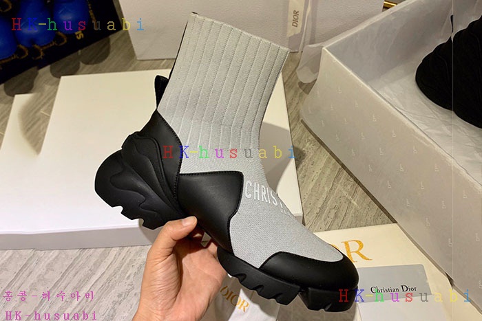 NEW 디올 신발 신상 DR 572229