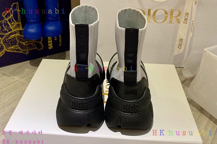 NEW 디올 신발 신상 DR 572229