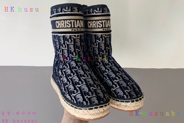 NEW 디올 부츠 신상 DR 572220