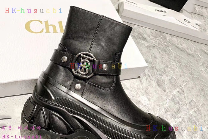 NEW 버버리 신발 신상 BB 5242660