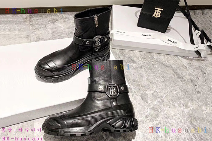NEW 버버리 신발 신상 BB 5242660