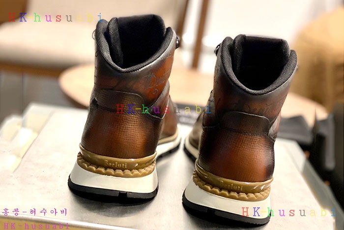 NEW  벨루티 스니커즈 신상 B 733351