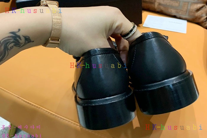 NEW  샤넬 신발  신상 C 582568