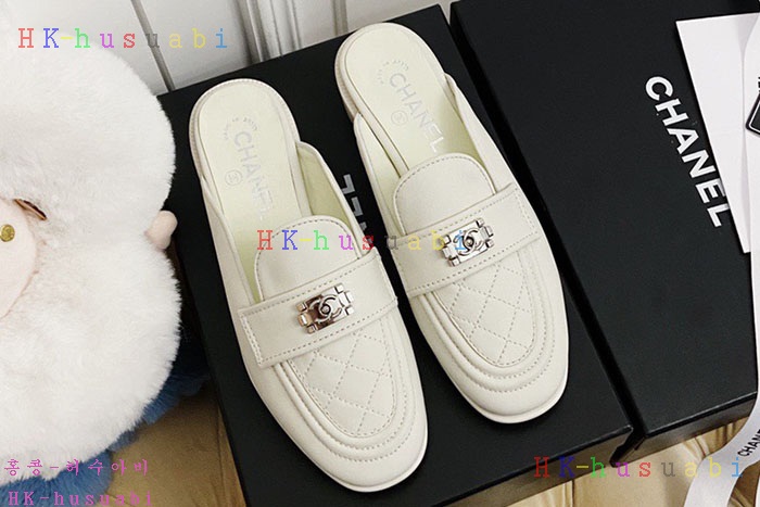 NEW  샤넬 신발  신상 C 582572