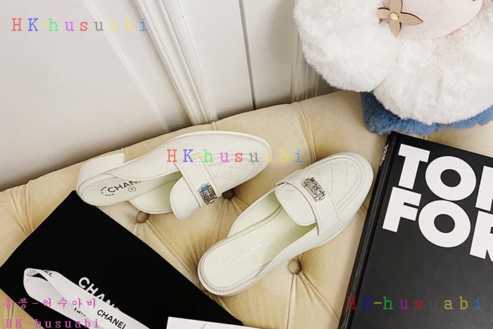 NEW  샤넬 신발  신상 C 582572