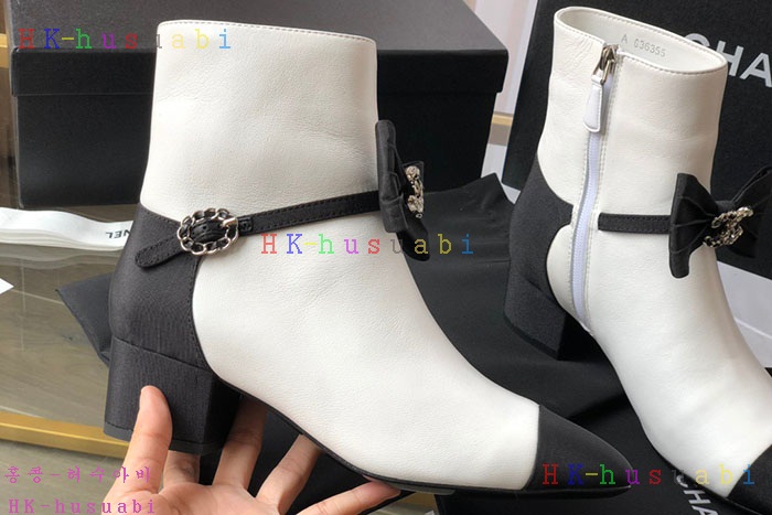 NEW  샤넬 부츠 신상 C 582560