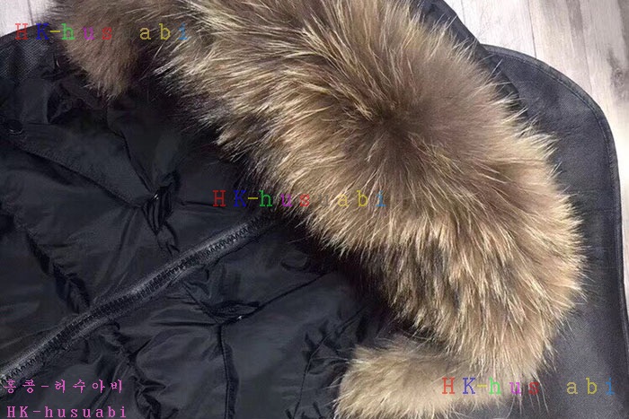 NEW 무스너클 패딩 신상 M 625235