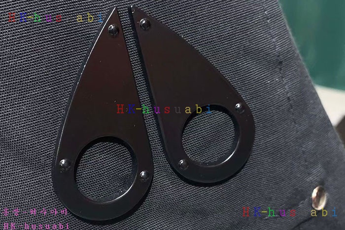 NEW 무스너클 패딩 신상 M 653320