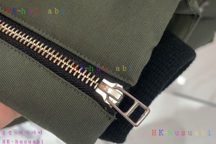 NEW 무스너클 패딩 신상 M 653322