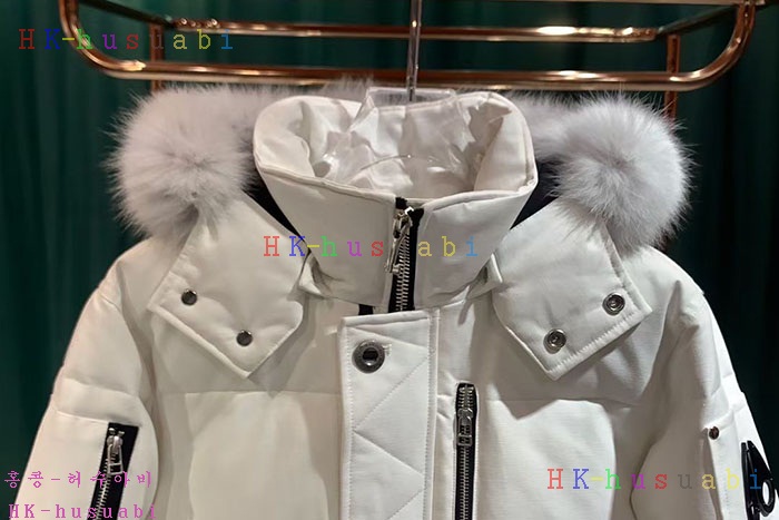 NEW 무스너클 패딩 신상 M 653323