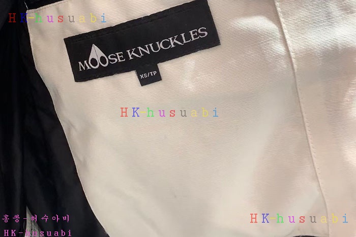 NEW 무스너클 패딩 신상 M 653323
