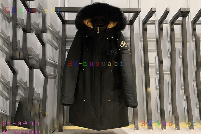 NEW 무스너클 패딩 신상 M 653324