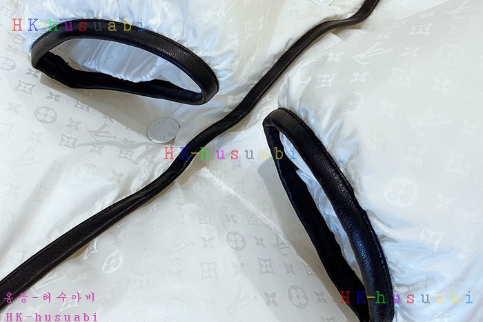 NEW 루이비통 패딩 신상 LV 55234