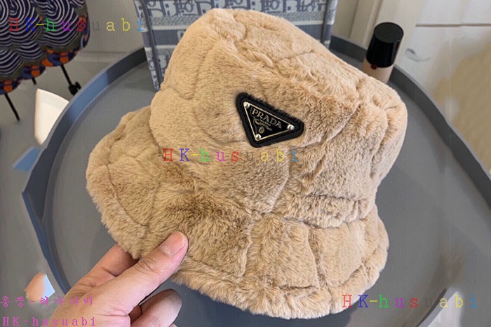 NEW 프라다 모자 신상 P  523665