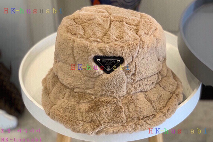 NEW 프라다 모자 신상 P  523665
