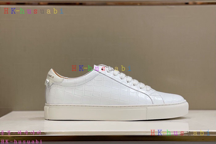 NEW 지방시 신발 신상 GV 423962