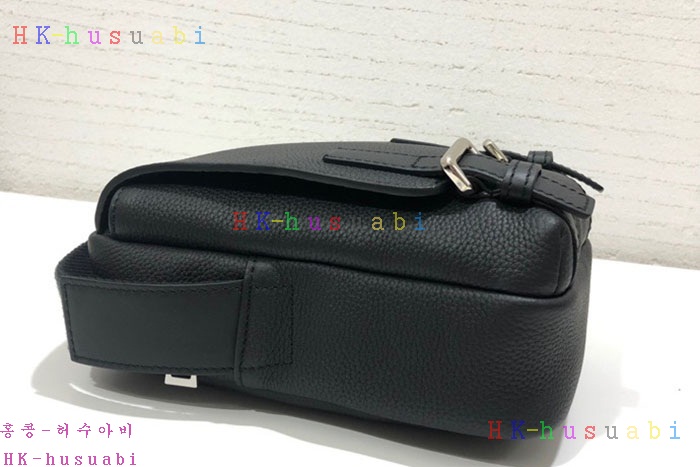★미러급★로에베 xs 밀리터리 크로스바디 백 LW 424770