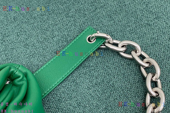 ★미러급★보테가베네타 벨트 체인 파우치 BV 651445-3