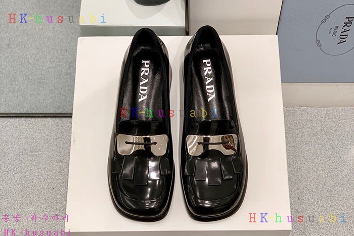 NEW 프라다 신발 신상 P 424360