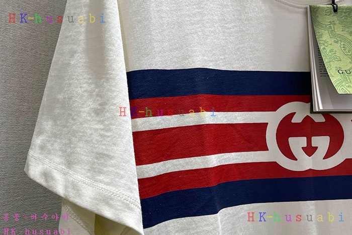 NEW 구찌 반팔티 신상 GU 4293660